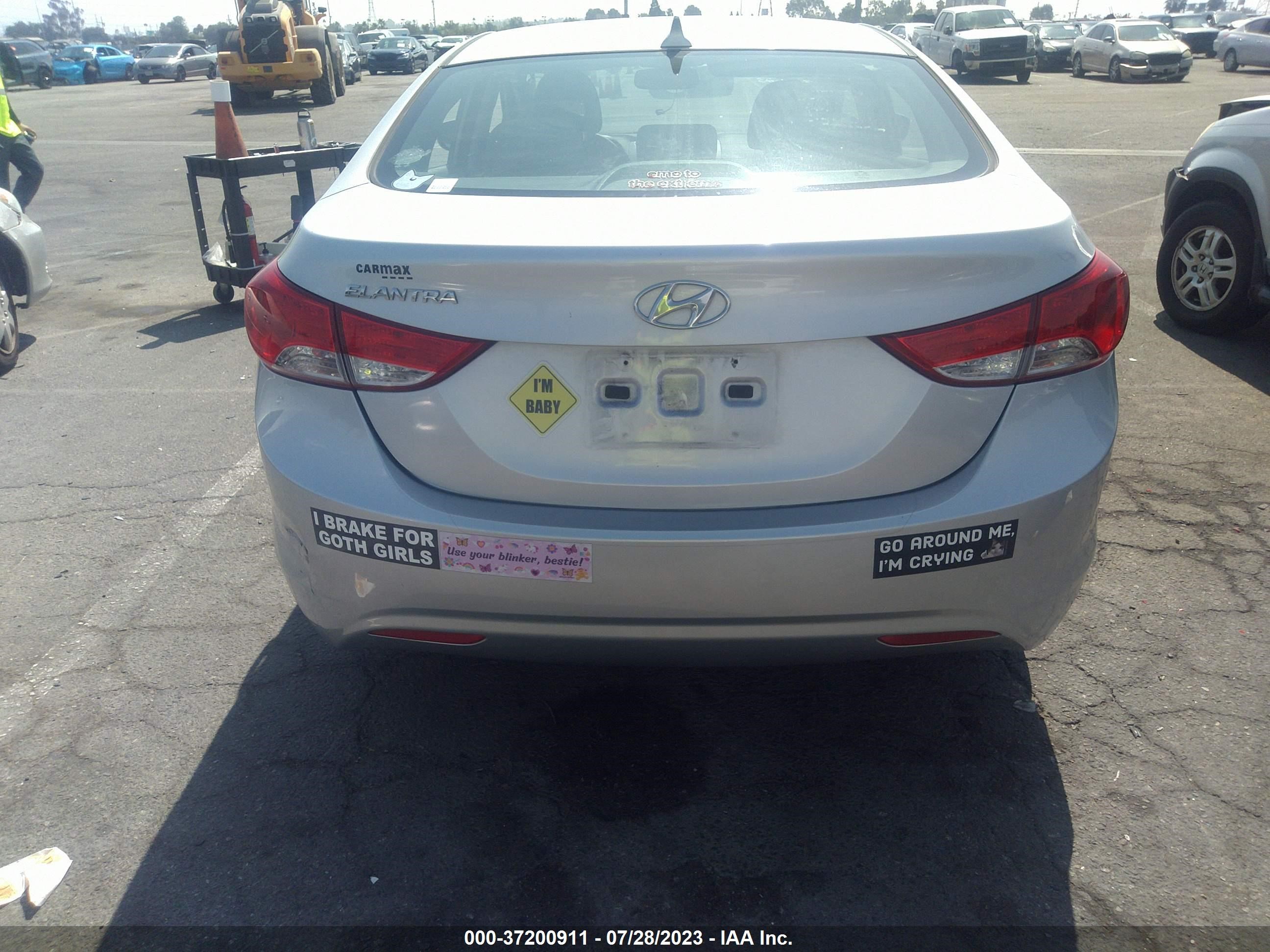 Photo 14 VIN: 5NPDH4AE4DH302993 - HYUNDAI ELANTRA 