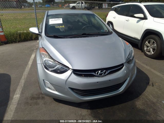 Photo 5 VIN: 5NPDH4AE4DH307496 - HYUNDAI ELANTRA 