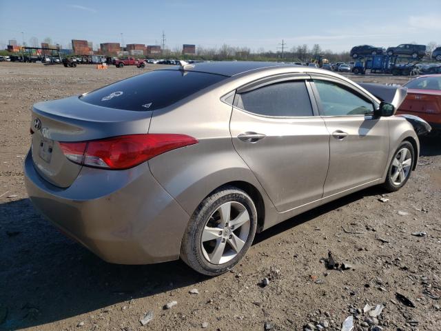 Photo 3 VIN: 5NPDH4AE4DH312195 - HYUNDAI ELANTRA GL 