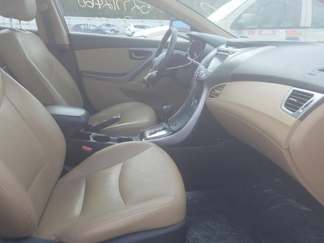 Photo 4 VIN: 5NPDH4AE4DH319146 - HYUNDAI ELANTRA GL 