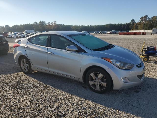 Photo 3 VIN: 5NPDH4AE4DH322323 - HYUNDAI ELANTRA GL 