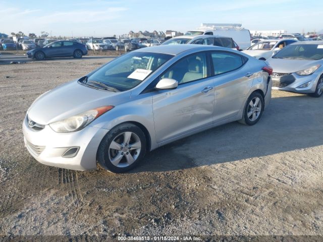 Photo 1 VIN: 5NPDH4AE4DH332740 - HYUNDAI ELANTRA 