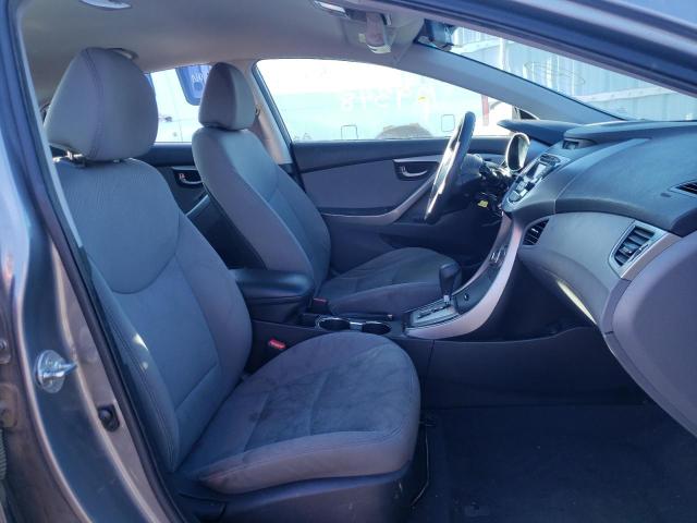 Photo 4 VIN: 5NPDH4AE4DH338991 - HYUNDAI ELANTRA GL 