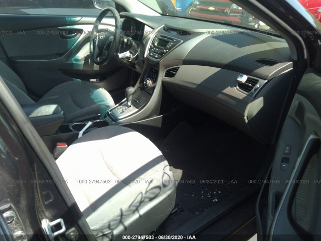 Photo 4 VIN: 5NPDH4AE4DH343057 - HYUNDAI ELANTRA 