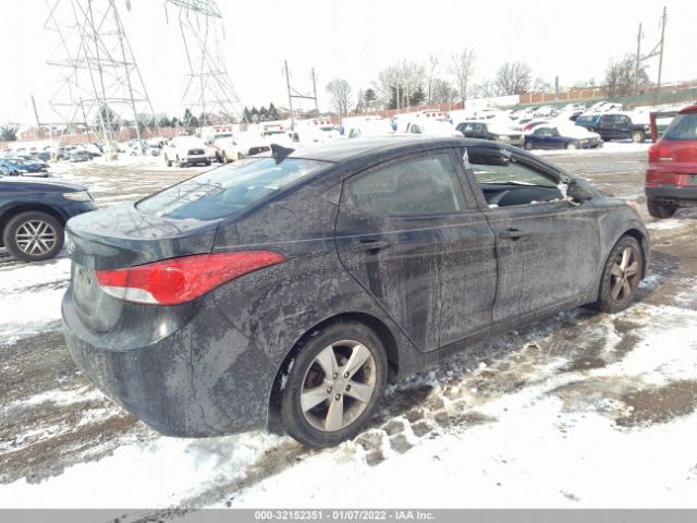 Photo 3 VIN: 5NPDH4AE4DH348386 - HYUNDAI ELANTRA 