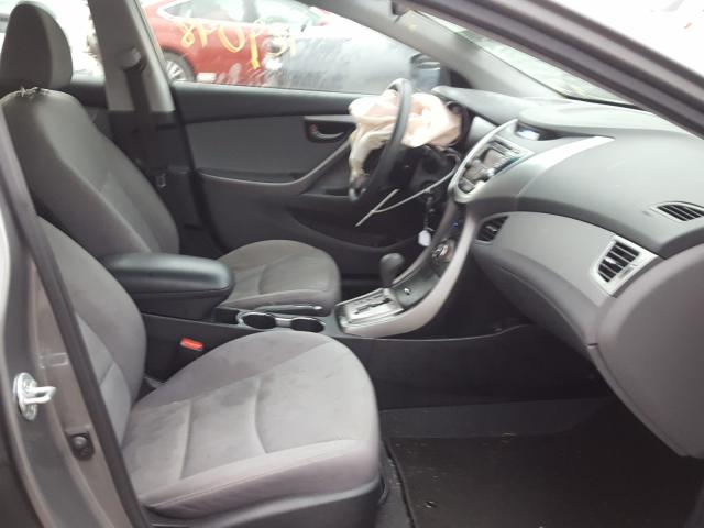 Photo 4 VIN: 5NPDH4AE4DH349375 - HYUNDAI ELANTRA GL 