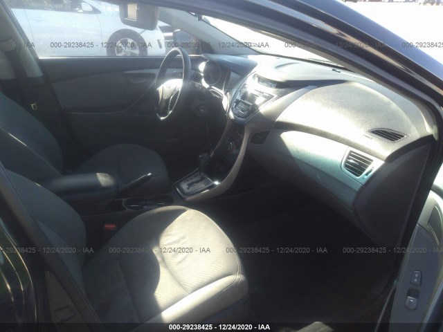 Photo 4 VIN: 5NPDH4AE4DH349652 - HYUNDAI ELANTRA 