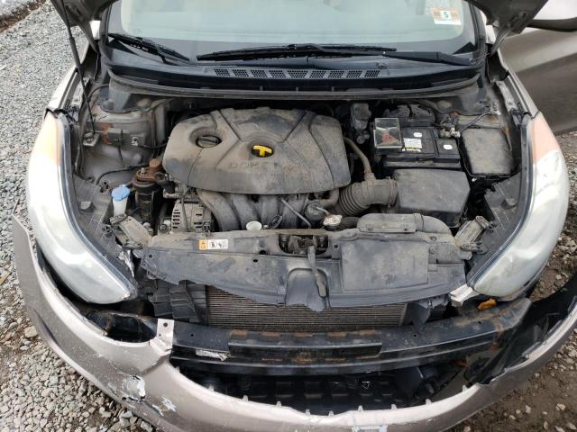 Photo 10 VIN: 5NPDH4AE4DH352406 - HYUNDAI ELANTRA 