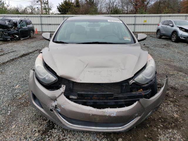 Photo 4 VIN: 5NPDH4AE4DH352406 - HYUNDAI ELANTRA 