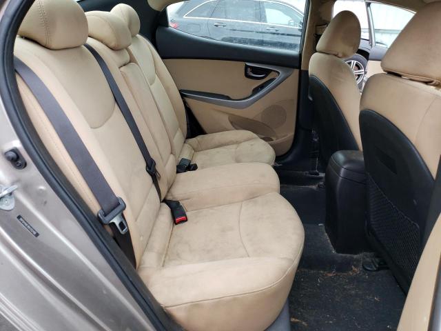 Photo 9 VIN: 5NPDH4AE4DH352406 - HYUNDAI ELANTRA 