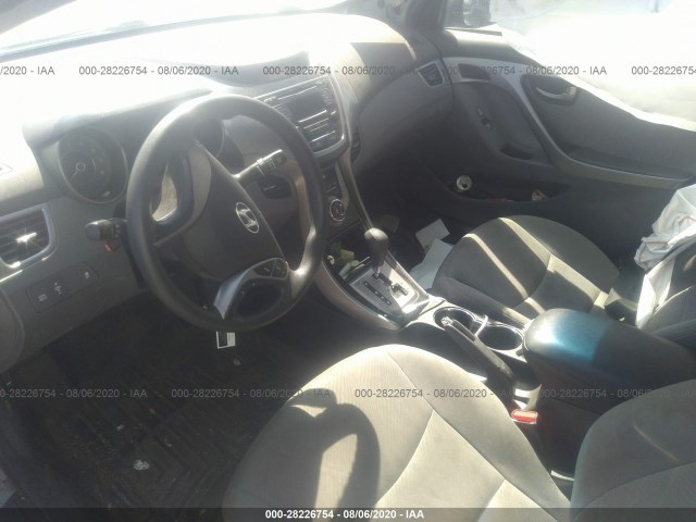 Photo 4 VIN: 5NPDH4AE4DH361493 - HYUNDAI ELANTRA 