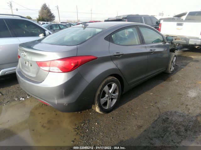 Photo 3 VIN: 5NPDH4AE4DH364099 - HYUNDAI ELANTRA 