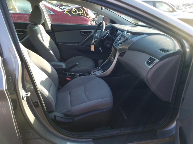 Photo 4 VIN: 5NPDH4AE4DH377290 - HYUNDAI ELANTRA GL 