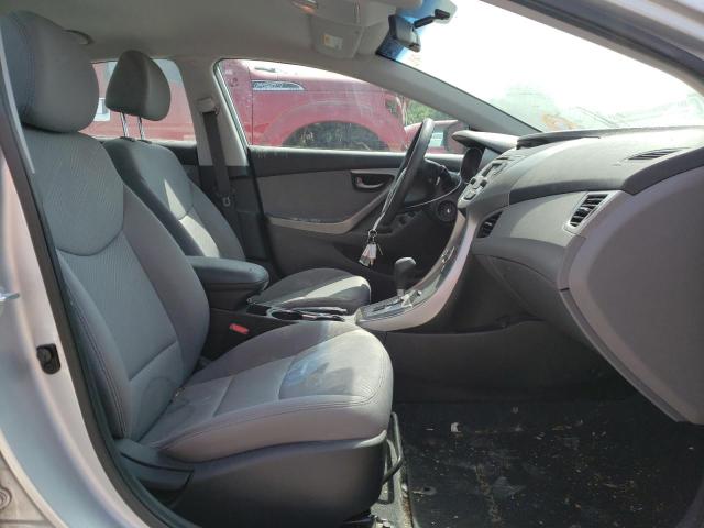 Photo 4 VIN: 5NPDH4AE4DH380965 - HYUNDAI ELANTRA GL 