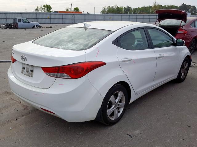 Photo 3 VIN: 5NPDH4AE4DH390041 - HYUNDAI ELANTRA GL 