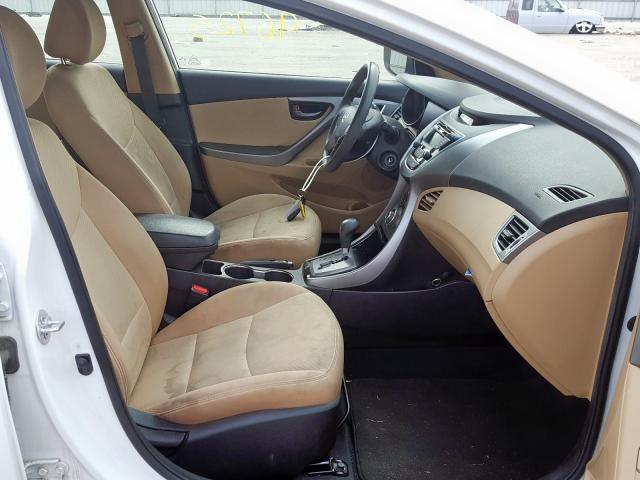 Photo 4 VIN: 5NPDH4AE4DH390041 - HYUNDAI ELANTRA GL 