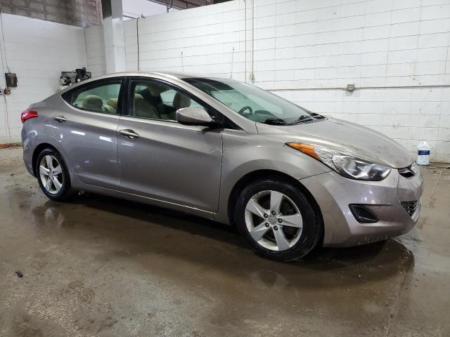 Photo 3 VIN: 5NPDH4AE4DH392002 - HYUNDAI ELANTRA 