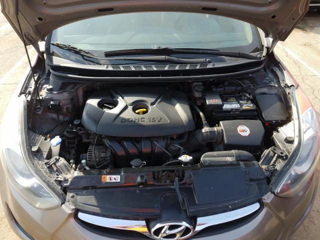 Photo 6 VIN: 5NPDH4AE4DH393280 - HYUNDAI ELANTRA GL 