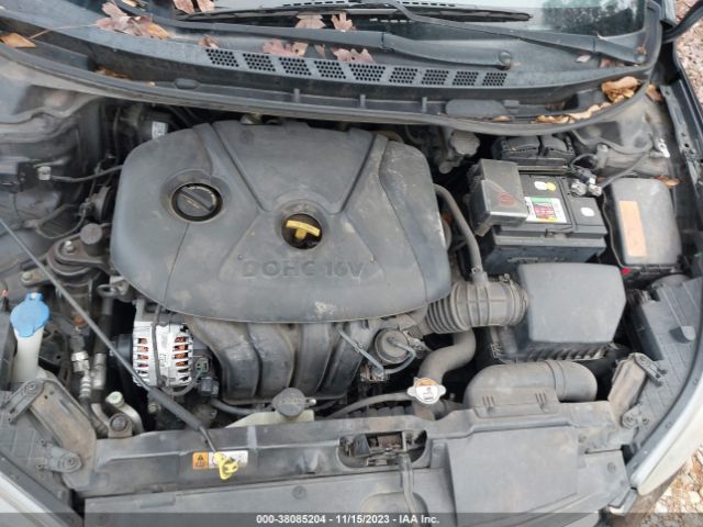 Photo 9 VIN: 5NPDH4AE4DH400437 - HYUNDAI ELANTRA 