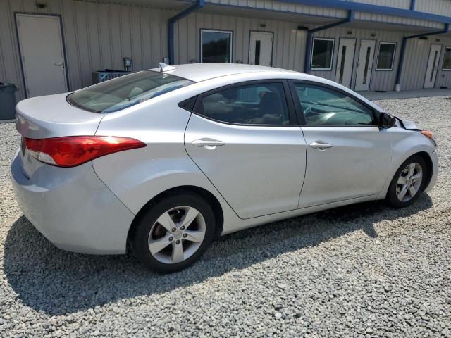 Photo 2 VIN: 5NPDH4AE4DH418002 - HYUNDAI ELANTRA 