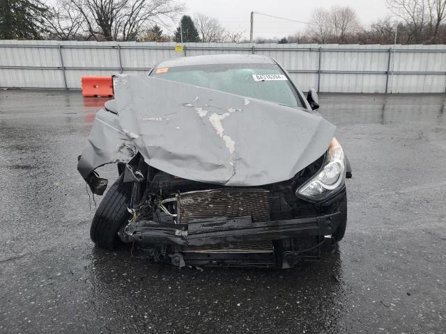 Photo 4 VIN: 5NPDH4AE4DH444616 - HYUNDAI ELANTRA GL 