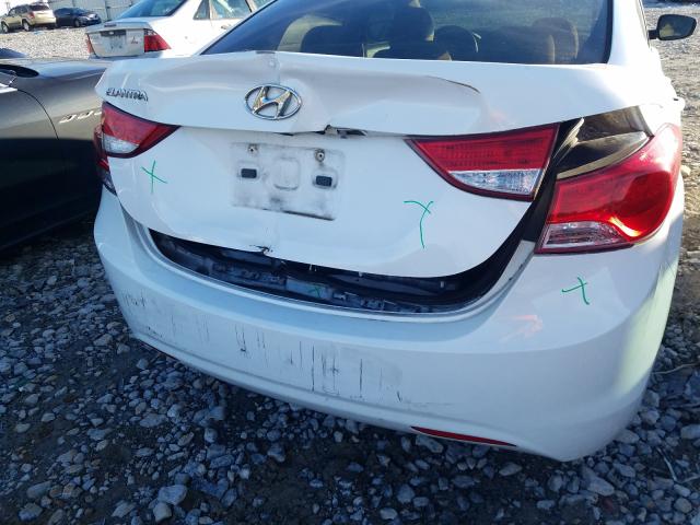 Photo 8 VIN: 5NPDH4AE4DH451534 - HYUNDAI ELANTRA GL 