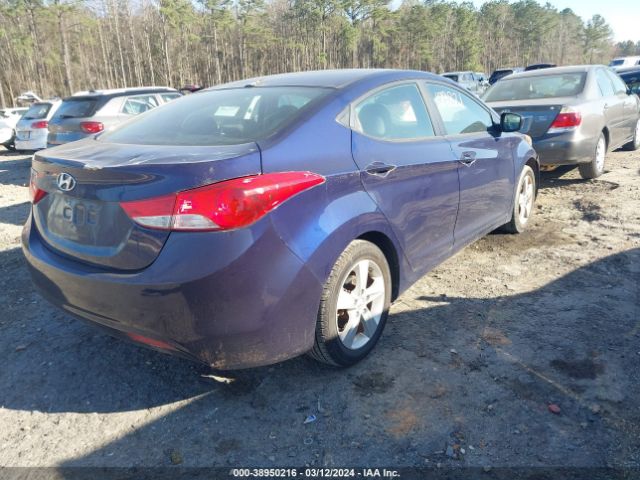 Photo 3 VIN: 5NPDH4AE4DH452960 - HYUNDAI ELANTRA 