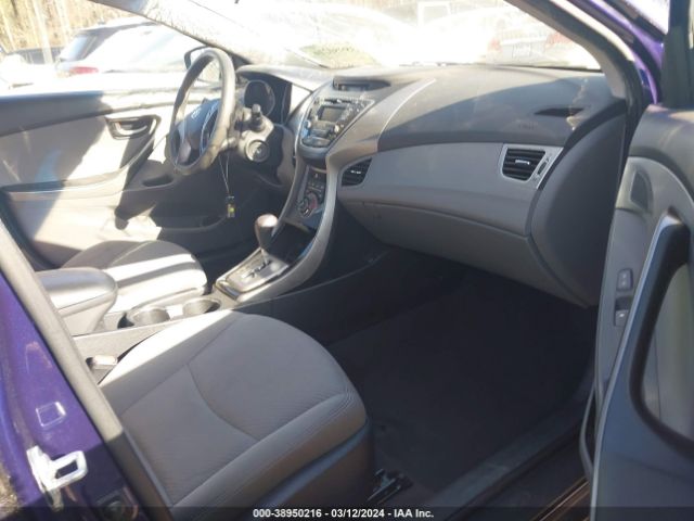 Photo 4 VIN: 5NPDH4AE4DH452960 - HYUNDAI ELANTRA 