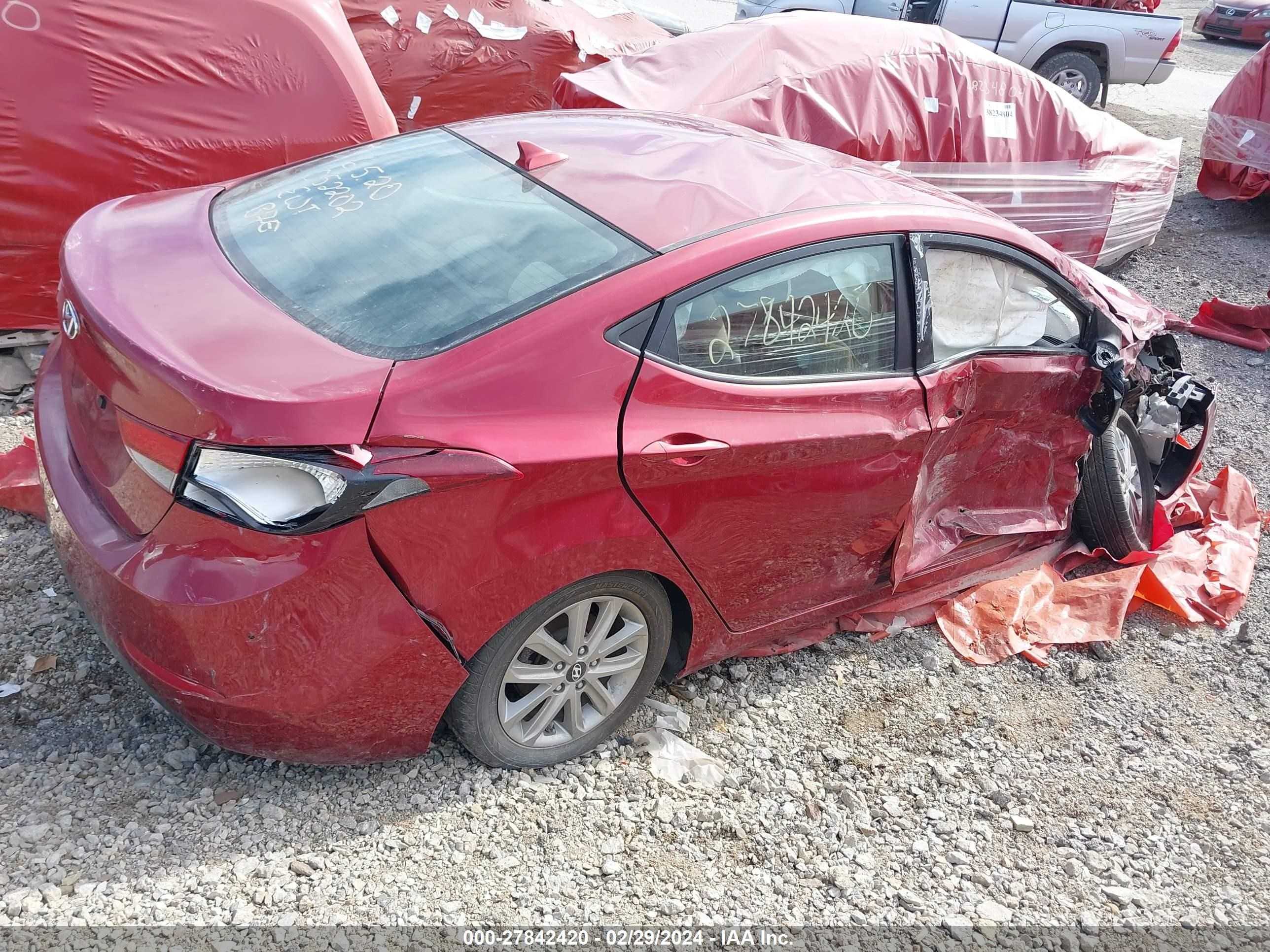 Photo 3 VIN: 5NPDH4AE4EH463281 - HYUNDAI ELANTRA 