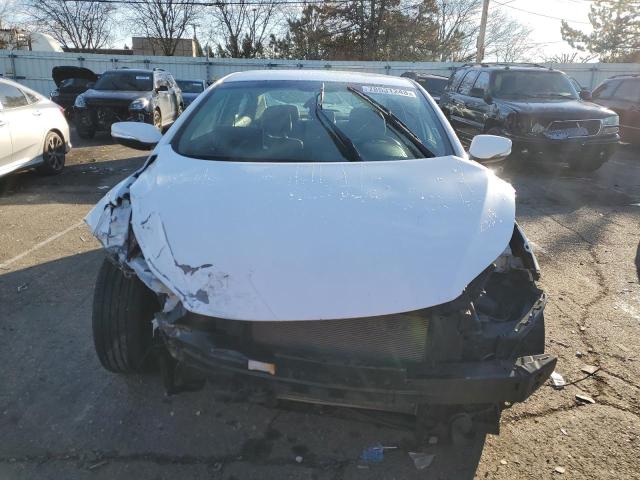 Photo 4 VIN: 5NPDH4AE4EH469131 - HYUNDAI ELANTRA 