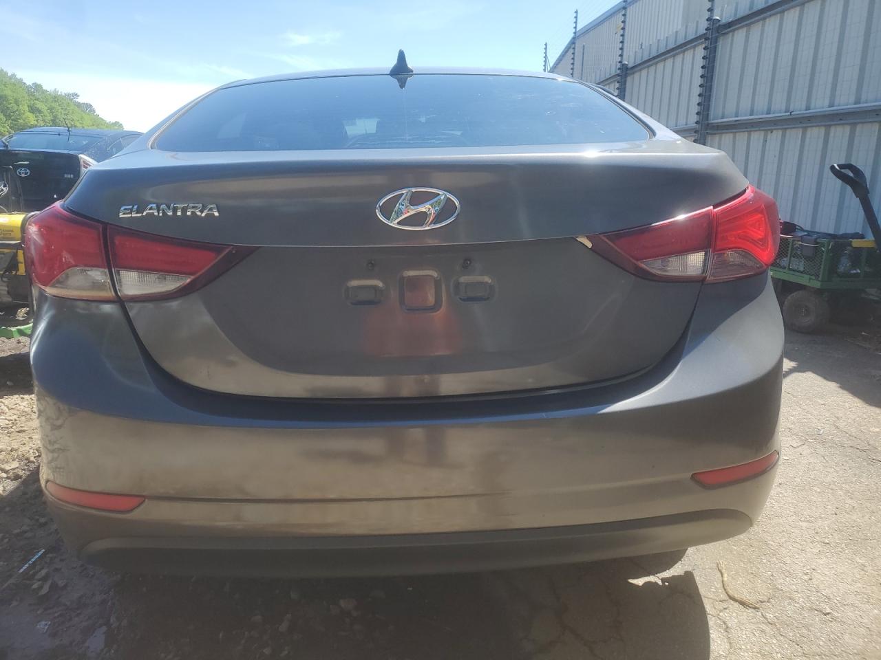 Photo 5 VIN: 5NPDH4AE4EH482123 - HYUNDAI ELANTRA 