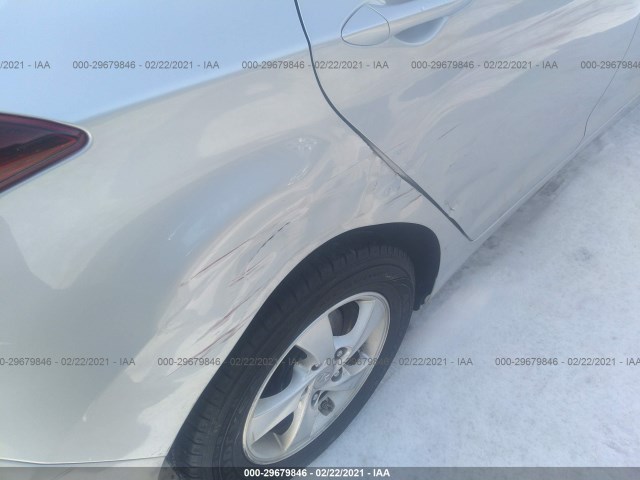 Photo 5 VIN: 5NPDH4AE4EH491811 - HYUNDAI ELANTRA 