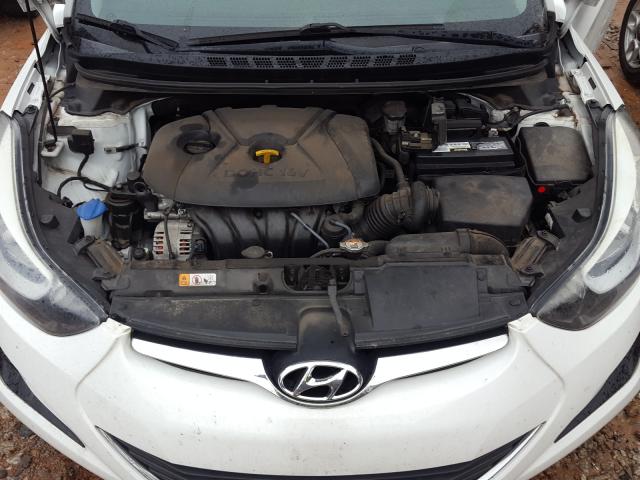 Photo 6 VIN: 5NPDH4AE4EH497592 - HYUNDAI ELANTRA SE 