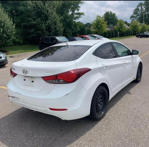 Photo 3 VIN: 5NPDH4AE4EH503410 - HYUNDAI ELANTRA SE 