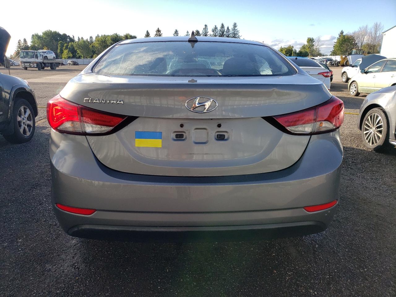 Photo 5 VIN: 5NPDH4AE4EH520529 - HYUNDAI ELANTRA 