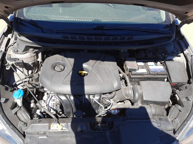 Photo 6 VIN: 5NPDH4AE4EH529070 - HYUNDAI ELANTRA SE 