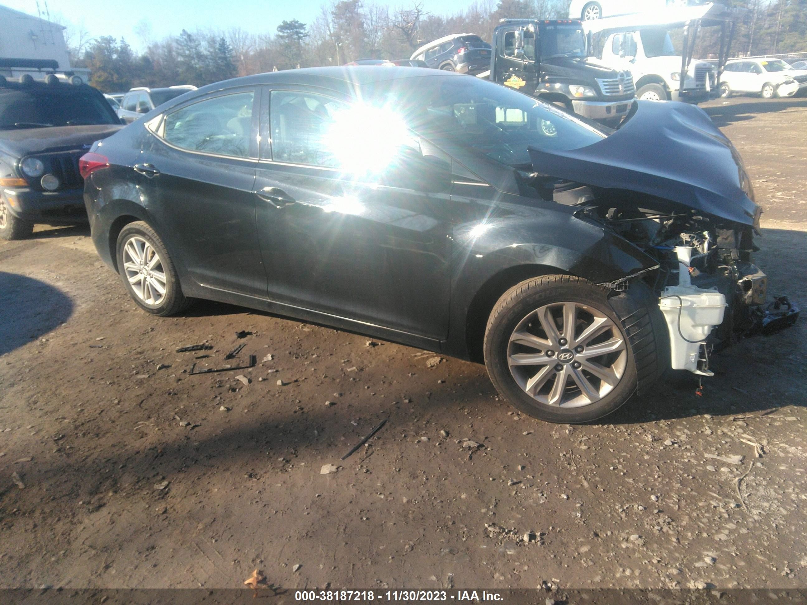 Photo 12 VIN: 5NPDH4AE4EH542353 - HYUNDAI ELANTRA 