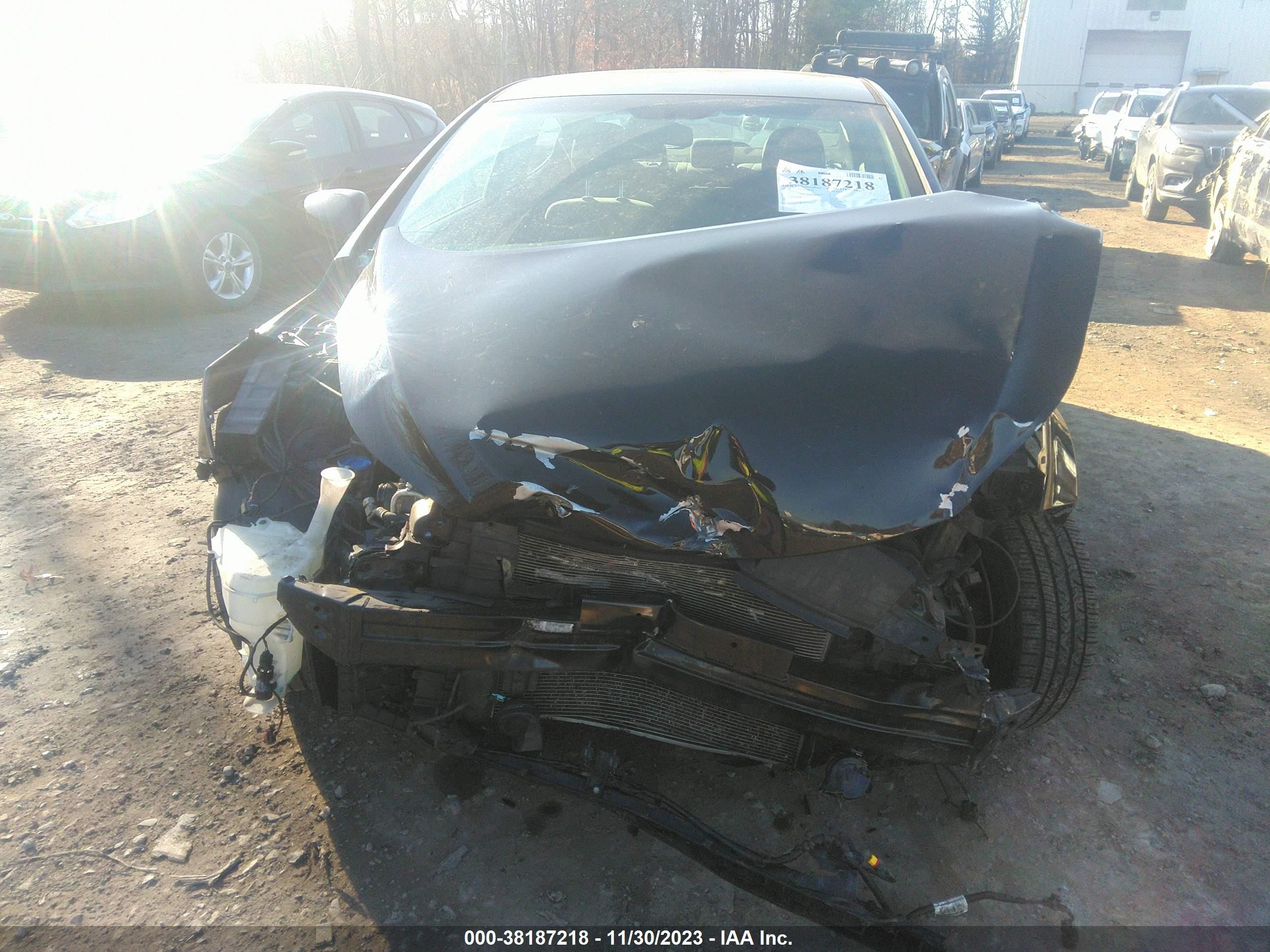 Photo 5 VIN: 5NPDH4AE4EH542353 - HYUNDAI ELANTRA 