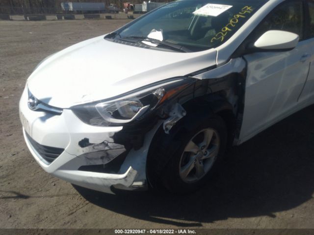 Photo 5 VIN: 5NPDH4AE4FH547666 - HYUNDAI ELANTRA 