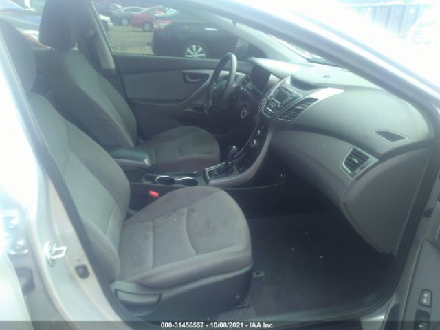 Photo 4 VIN: 5NPDH4AE4FH555699 - HYUNDAI ELANTRA 