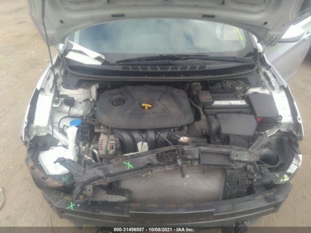 Photo 9 VIN: 5NPDH4AE4FH555699 - HYUNDAI ELANTRA 