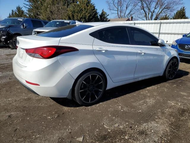 Photo 2 VIN: 5NPDH4AE4FH556559 - HYUNDAI ELANTRA SE 