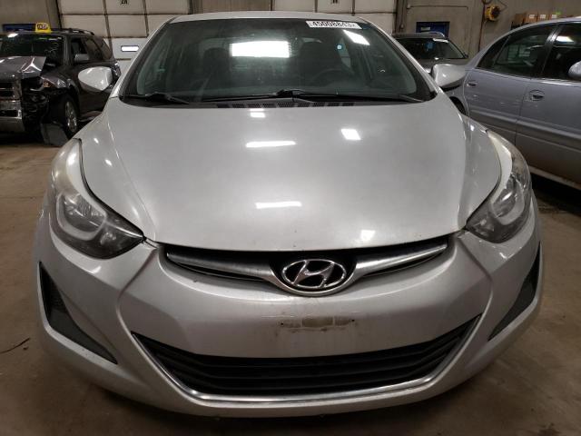 Photo 4 VIN: 5NPDH4AE4FH559610 - HYUNDAI ELANTRA SE 