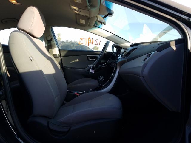 Photo 4 VIN: 5NPDH4AE4FH563110 - HYUNDAI ELANTRA SE 