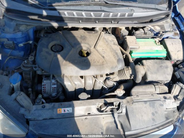 Photo 9 VIN: 5NPDH4AE4FH569697 - HYUNDAI ELANTRA 