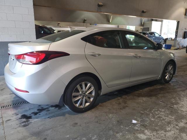 Photo 2 VIN: 5NPDH4AE4FH572504 - HYUNDAI ELANTRA SE 