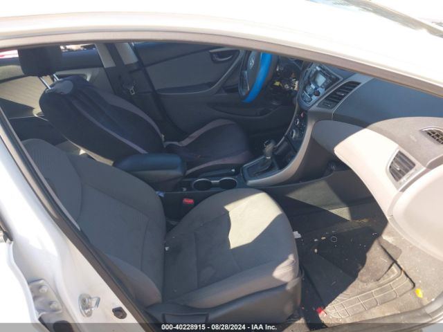 Photo 4 VIN: 5NPDH4AE4FH574530 - HYUNDAI ELANTRA 