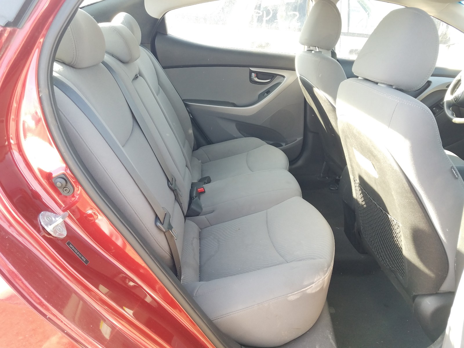 Photo 5 VIN: 5NPDH4AE4FH574916 - HYUNDAI ELANTRA SE 