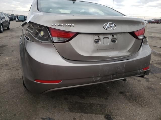 Photo 8 VIN: 5NPDH4AE4FH581946 - HYUNDAI ELANTRA SE 