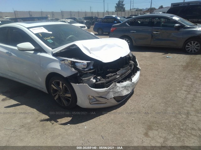 Photo 5 VIN: 5NPDH4AE4FH582370 - HYUNDAI ELANTRA 